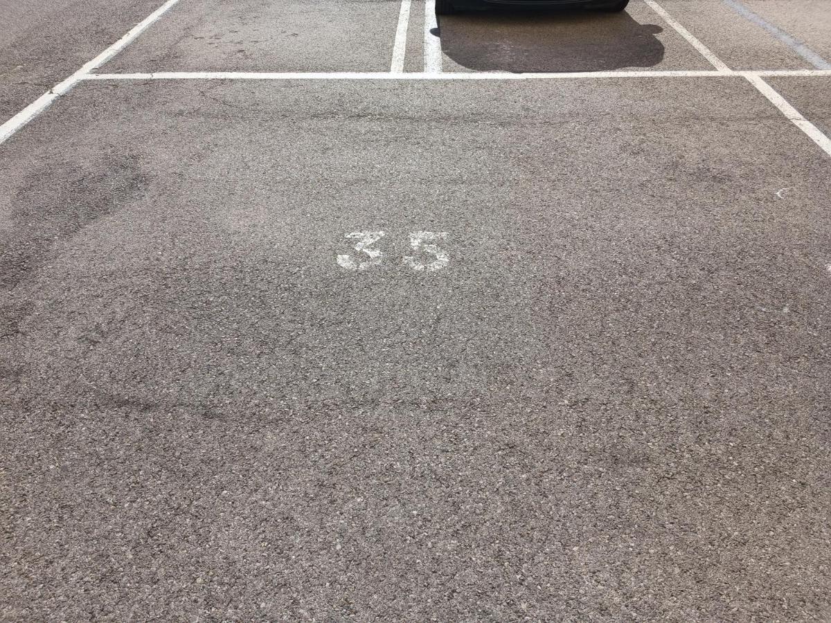 Thea : Studio Avec Parking Prive - Actif+ Location- Marselha Exterior foto